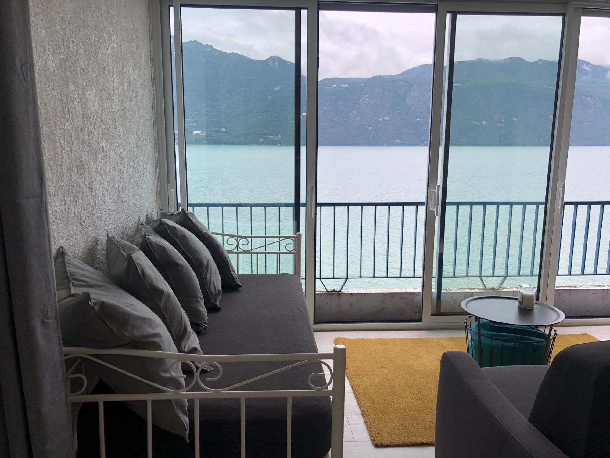 Le Lamartine, Vue Magnifique Face Au Lac Du Bourget Εξ Λε Μπαν Εξωτερικό φωτογραφία
